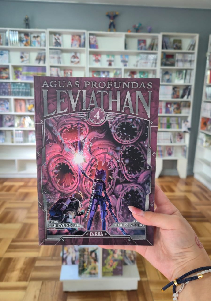 Leviathan 04 - ejemplar real en la tienda de Dame Mi Manga